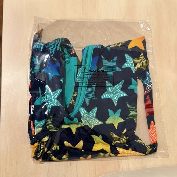NWT Little Sleepies Star Crescent Zippy - Picture 2 of 3